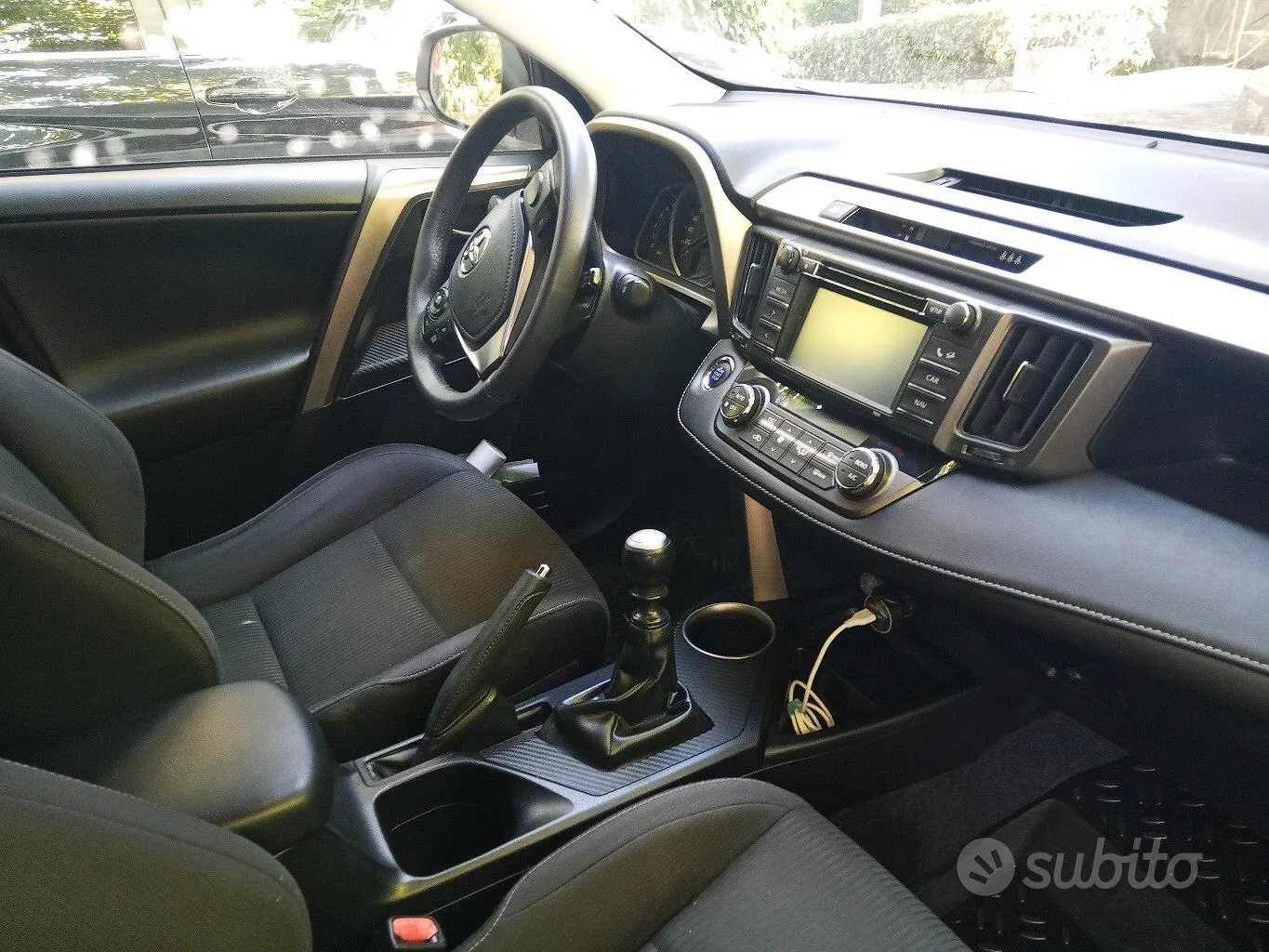 Toyota Rav4 2014 photo 4
