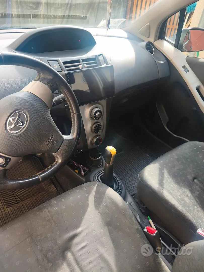 Toyota Yaris 2008 photo 5