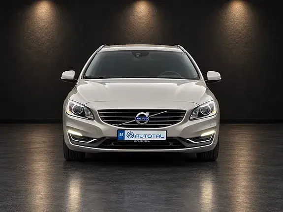 Volvo V60 2015 photo 2