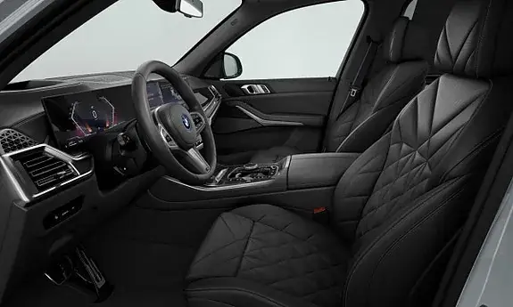 BMW X5 2027 photo 3
