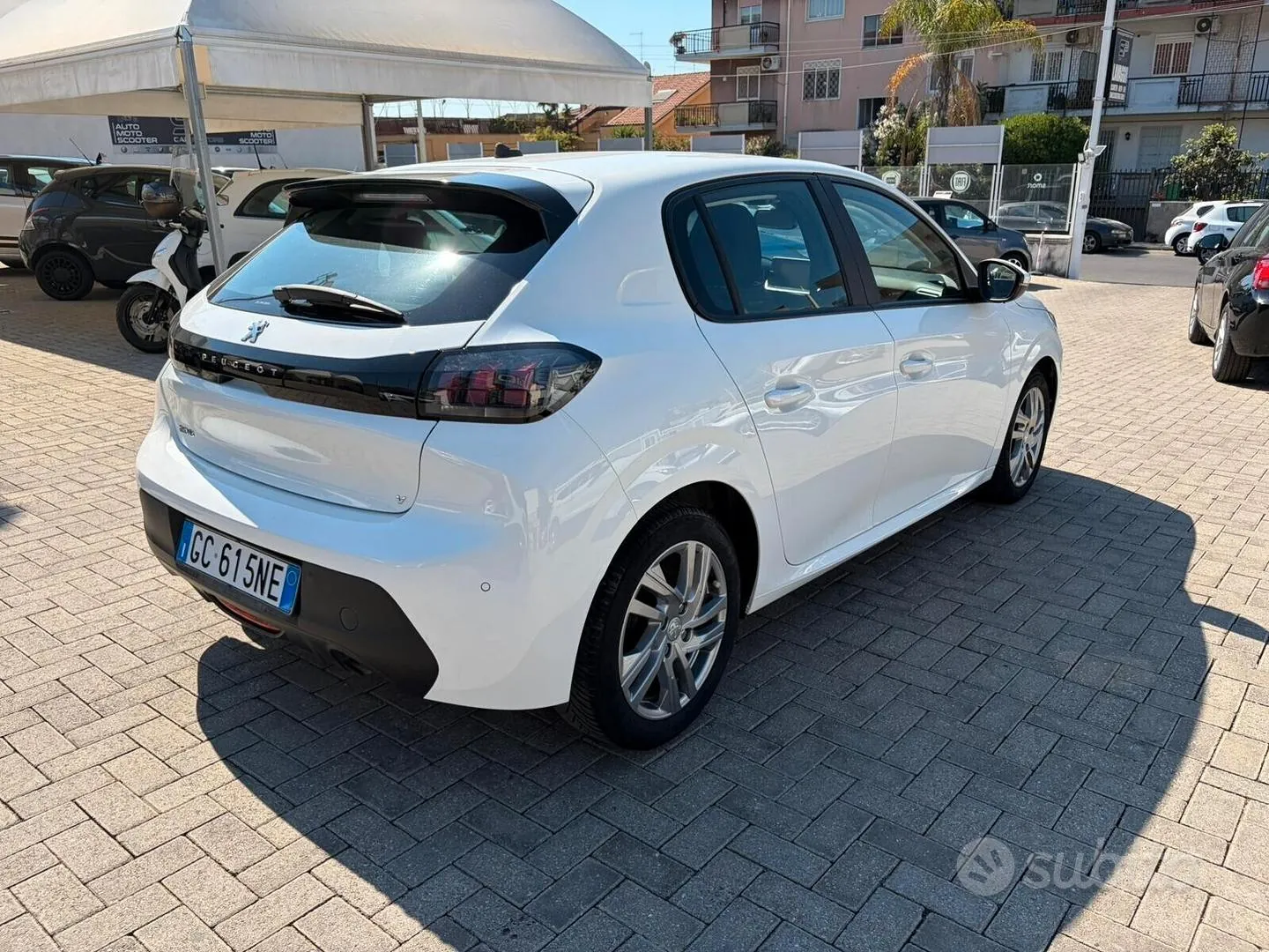 Peugeot 208 2020 photo 4
