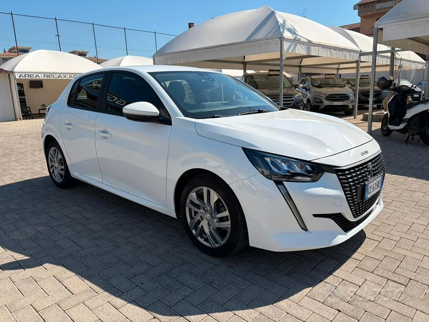 Peugeot 208 2020 photo 2