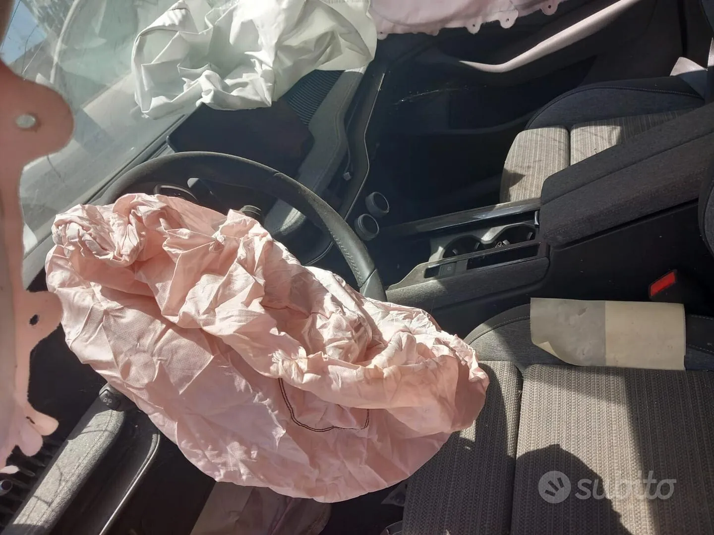 Skoda Superb 2025 photo 2