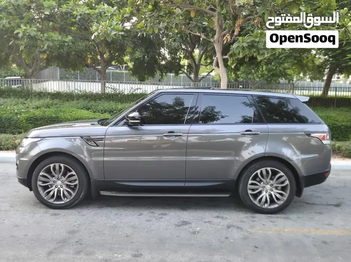 Land Rover Range Rover Sport 2015 photo 2