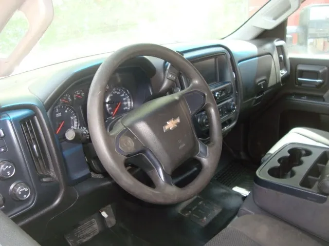 Chevrolet Silverado 3500Hd 2018 photo 5