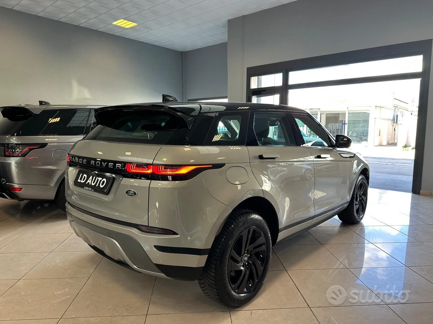 Land Rover Range Rover Evoque 2021 photo 5