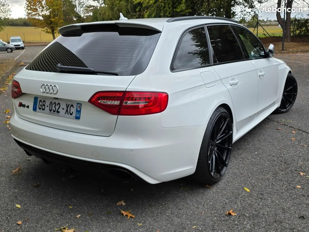 Audi Rs4 2014 photo 3