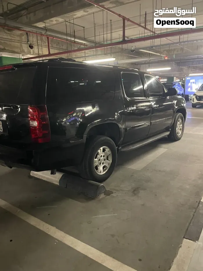 Chevrolet Suburban 2007 photo 4