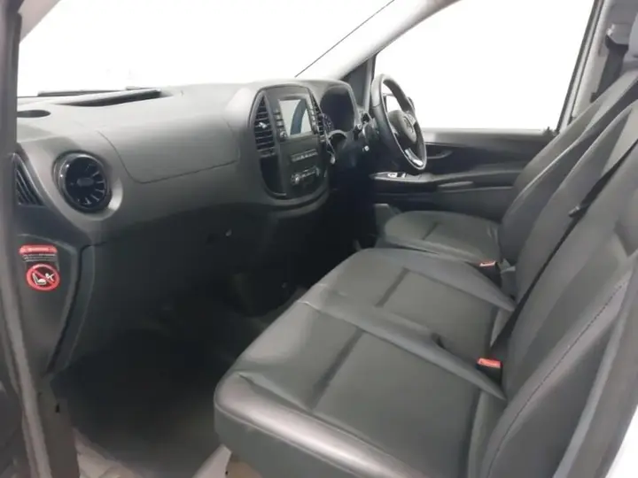 Mercedes-Benz Vito 2024 photo 5