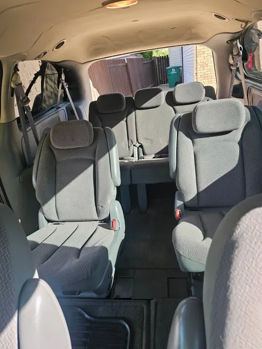 Dodge Caravan 2007 photo 4