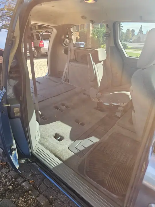 Dodge Caravan 2007 photo 3