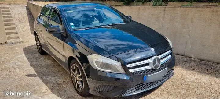 Mercedes-Benz A-Class 2013 photo 2