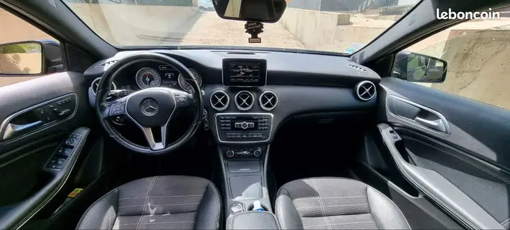 Mercedes-Benz A-Class 2013 photo 3