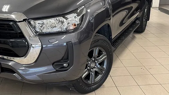 Toyota Hilux 2022 photo 3