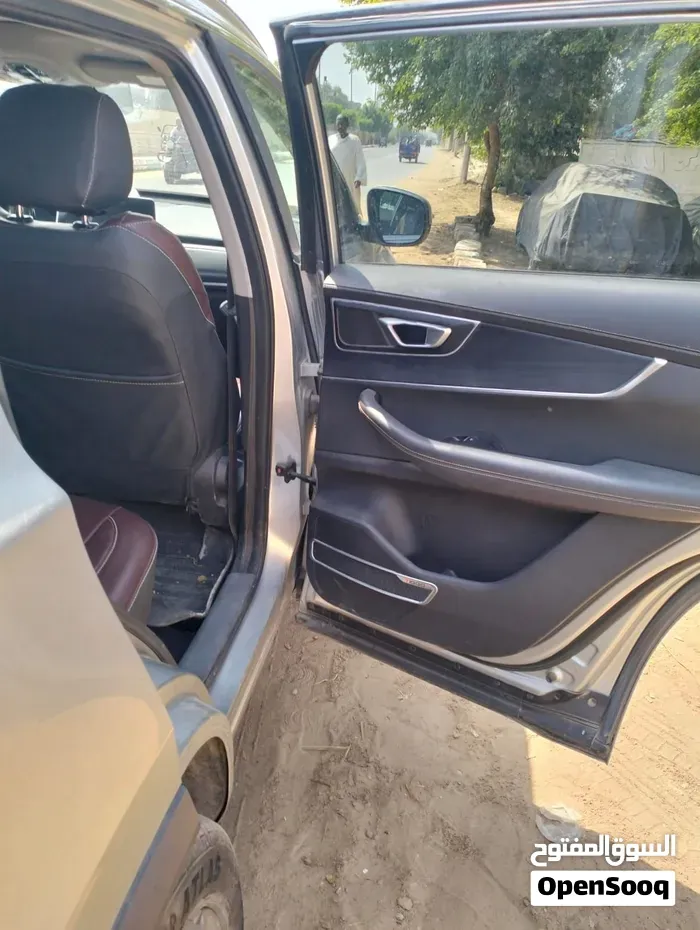Chery Tiggo 8 2024 photo 3