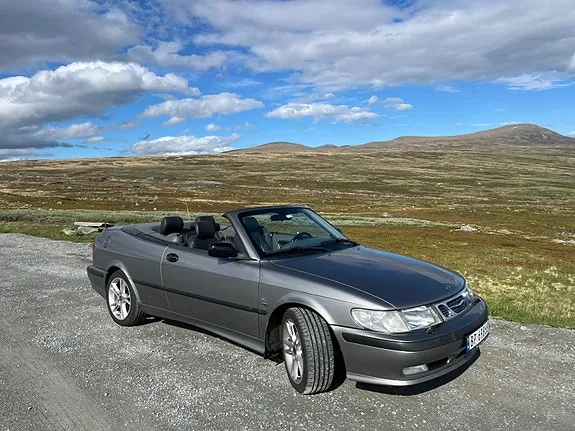Saab 9-3 2002 photo 2