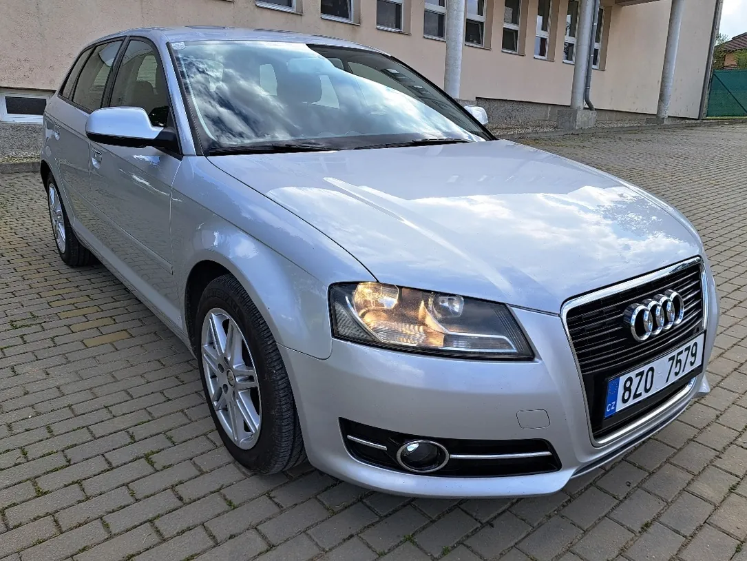 Audi A3 2012 photo 3