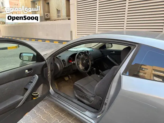 Nissan Altima 2008 photo 2