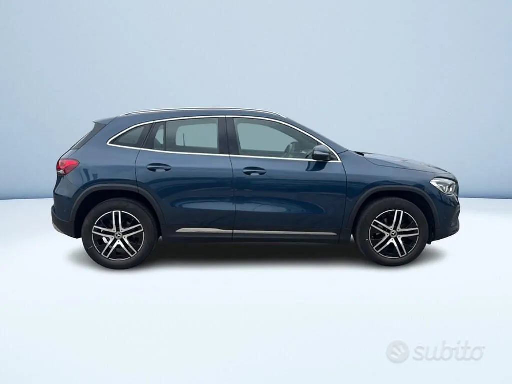 Mercedes-Benz Gla 2022 photo 3