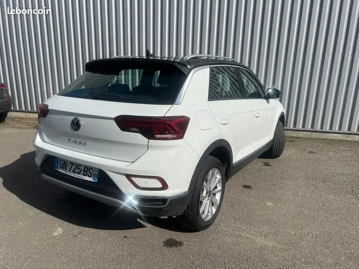 Volkswagen T-Roc 2023 photo 5