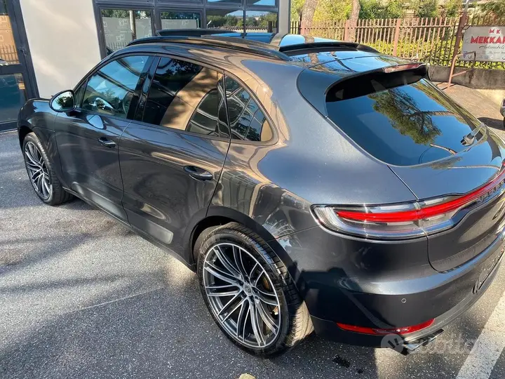 Porsche Macan 2021 photo 3