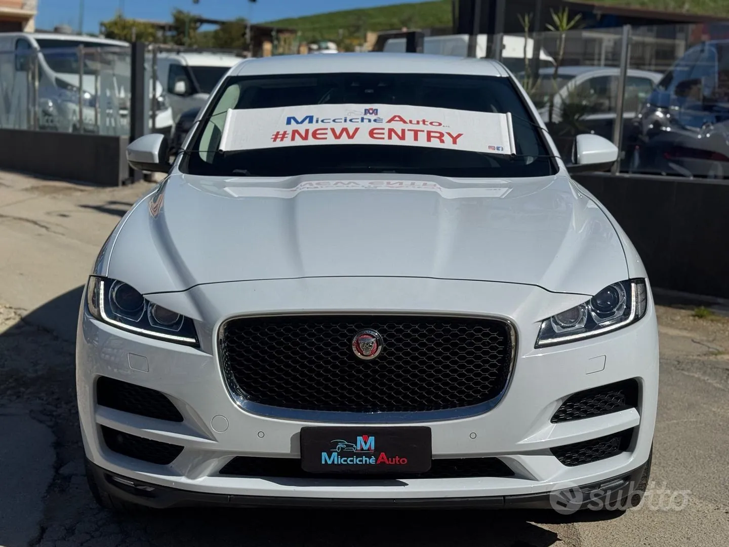 Jaguar F-Pace 2019 photo 3