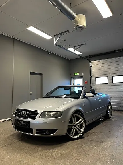 Audi A4 2004 photo 3