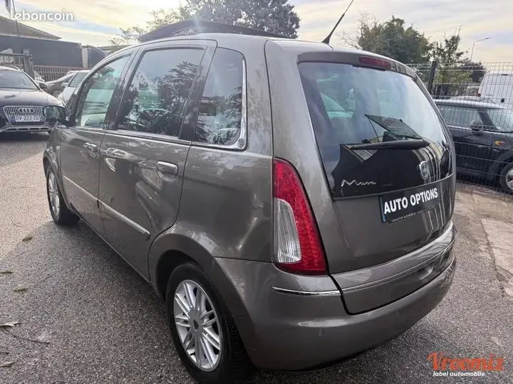 Lancia Musa 2008 photo 4