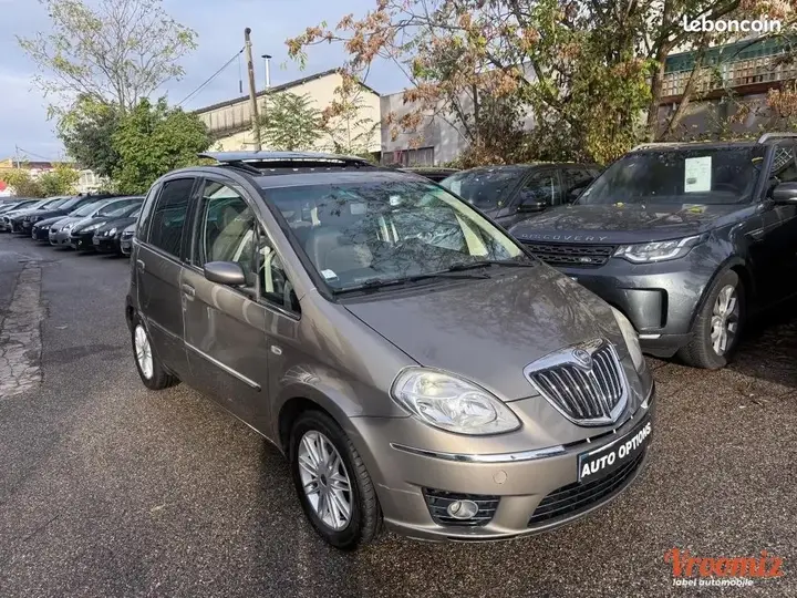 Lancia Musa 2008 photo 2