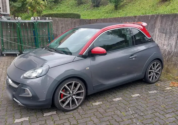 Opel Adam