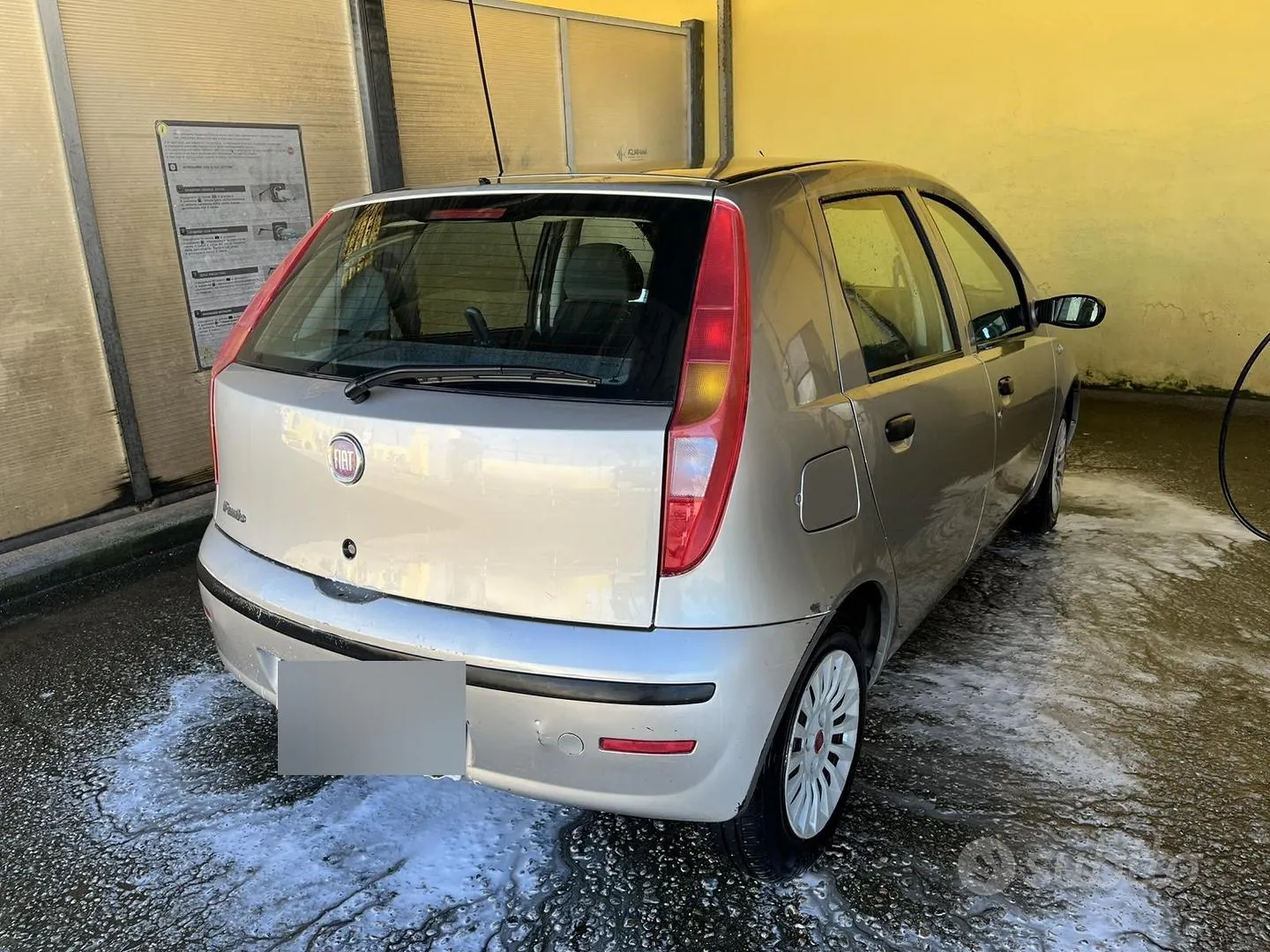 Fiat Punto 2009 photo 5