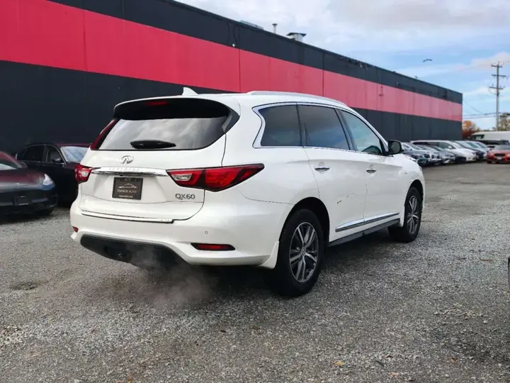 Infiniti Qx60 2017 photo 5