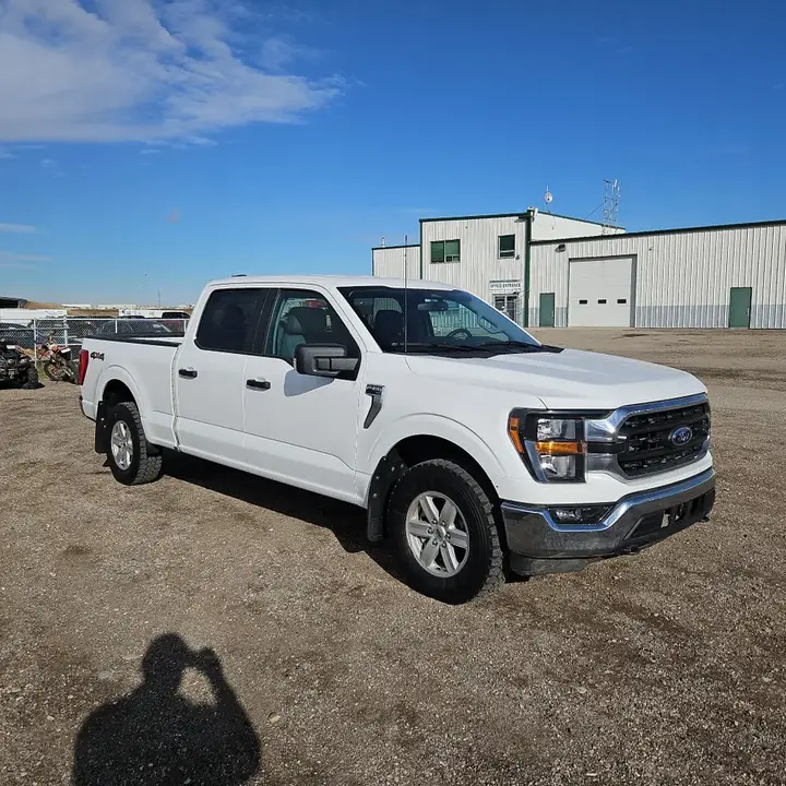 Ford F-150 2023 photo 2