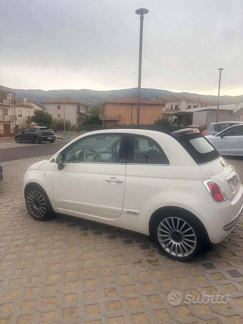 Fiat 500C 2011 photo 2