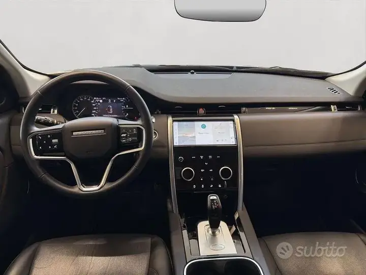 Land Rover Discovery Sport 2022 photo 4