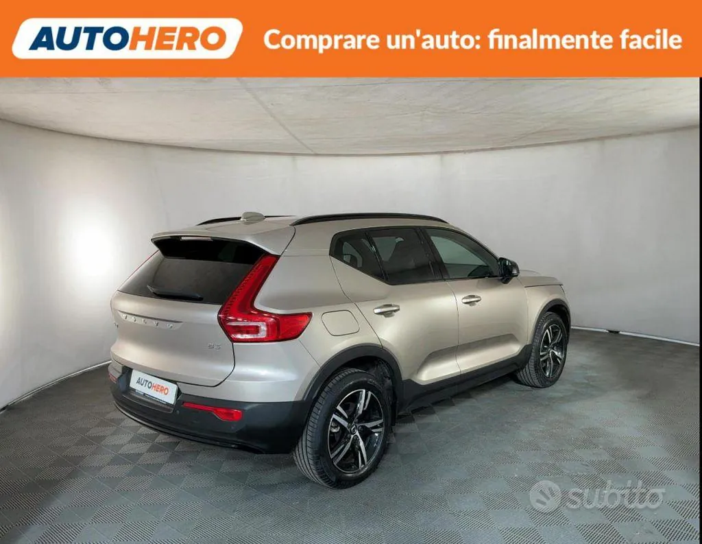Volvo Xc40 2024 photo 5