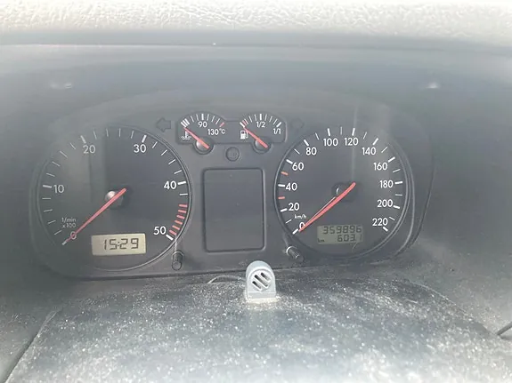 Volkswagen Caravelle 1999 photo 3