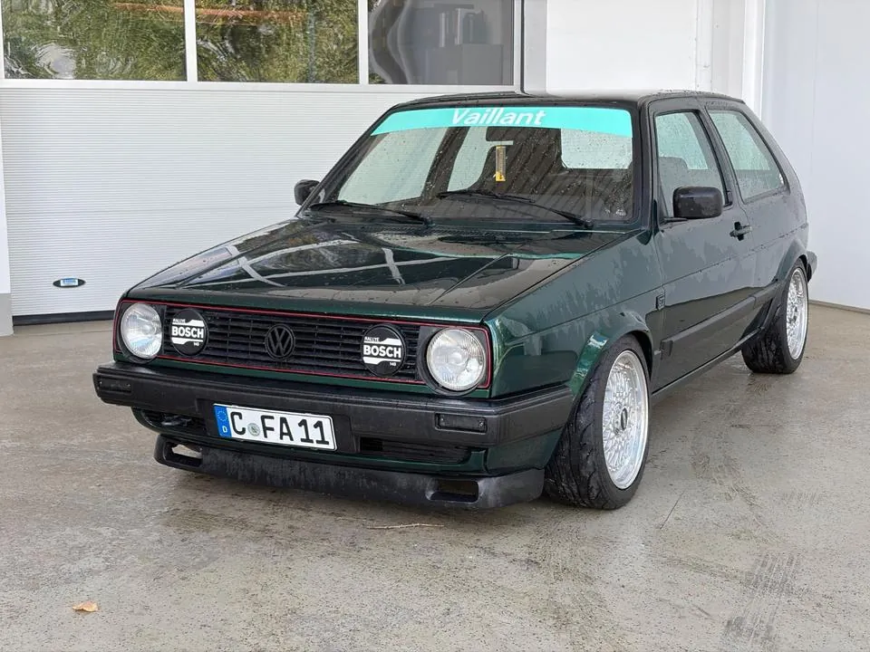 Volkswagen Golf 2