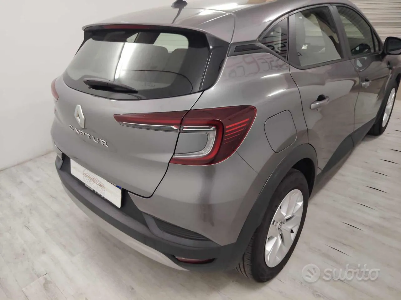 Renault Captur 2023 photo 3