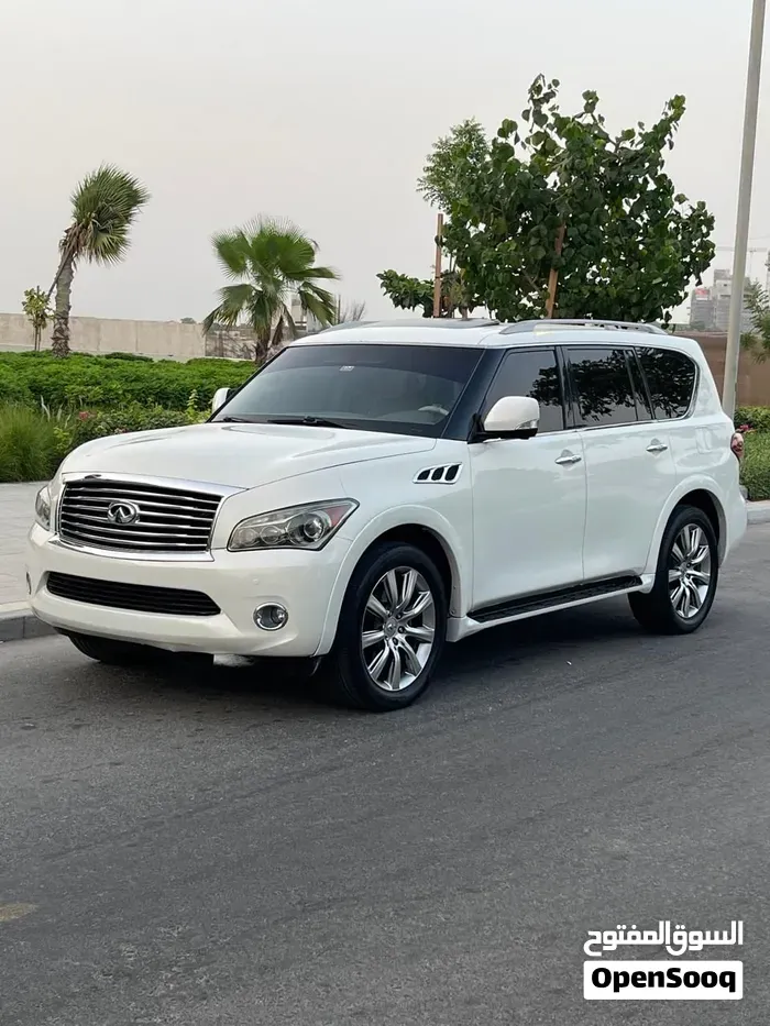 Infiniti Qx56