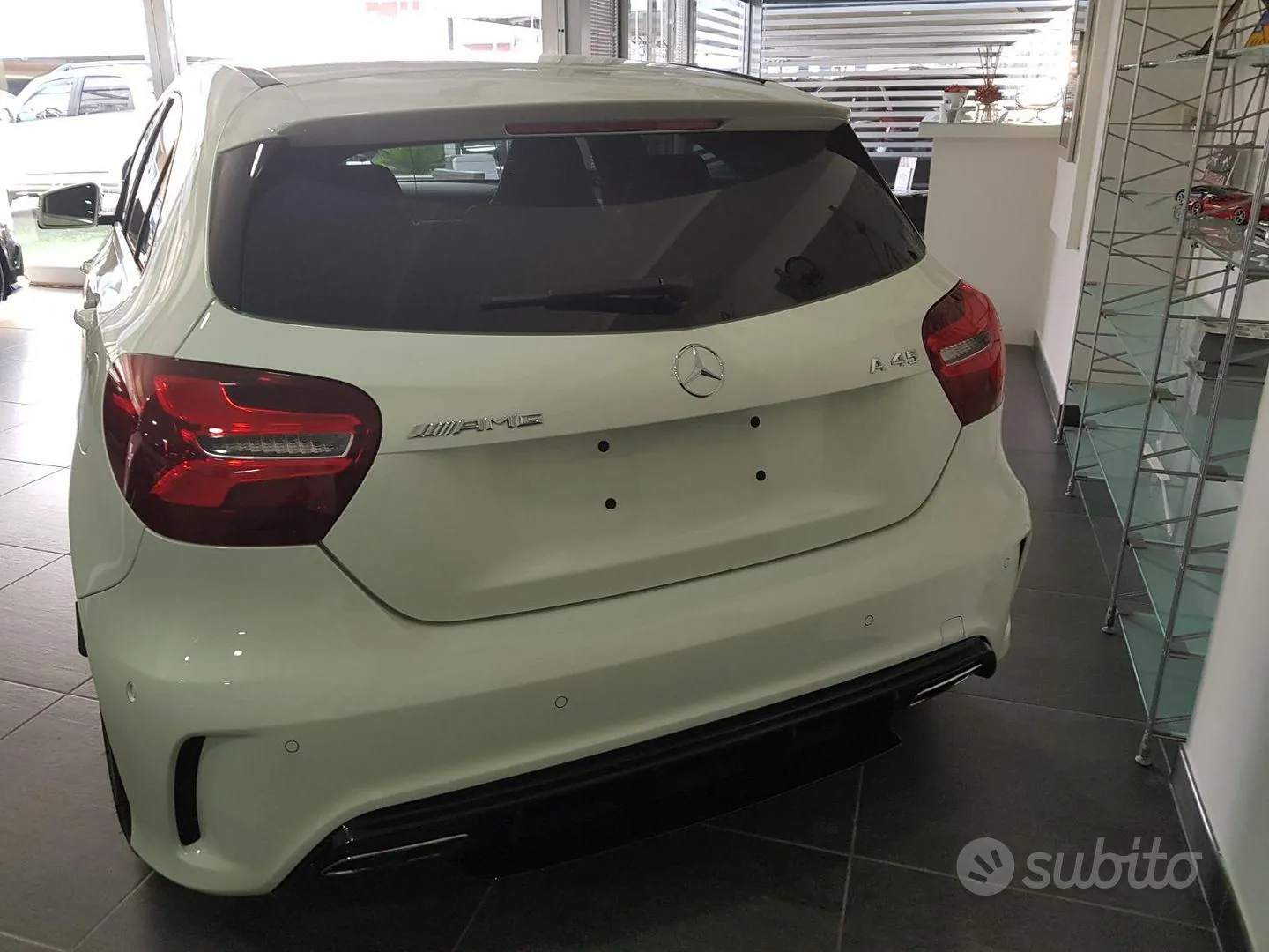 Mercedes-Benz A45 Amg 2016 photo 2