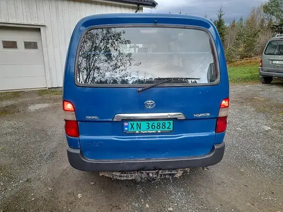 Toyota Hiace 2009 photo 3
