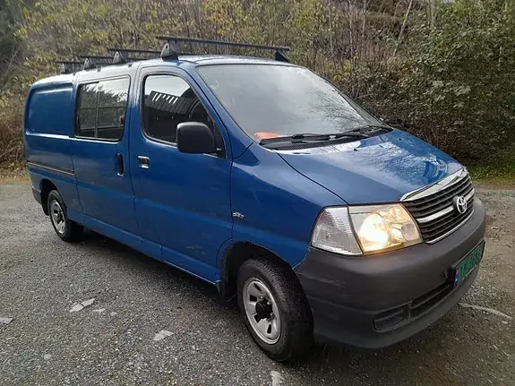 Toyota Hiace 2009 photo 5