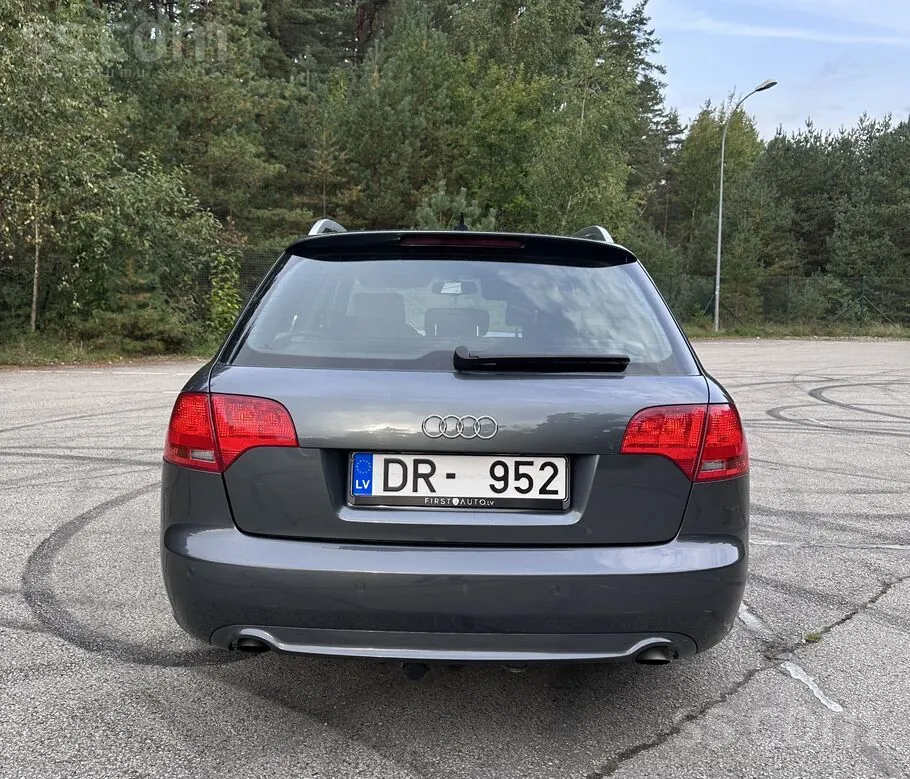 Audi A4 2006 photo 4