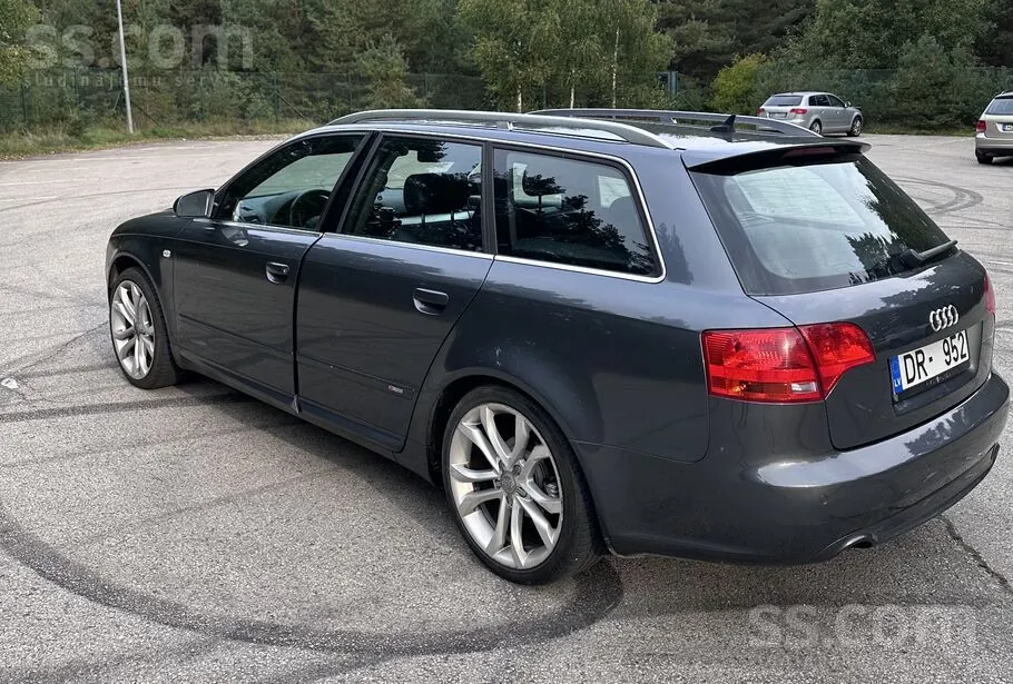 Audi A4 2006 photo 2
