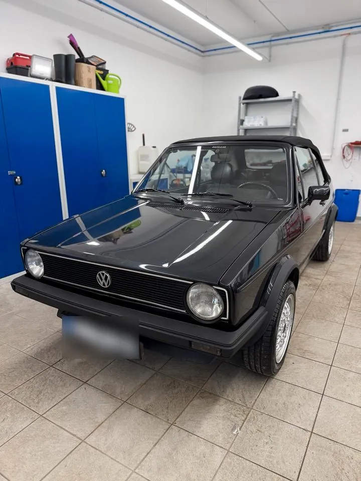 Volkswagen Golf 1 Cabrio