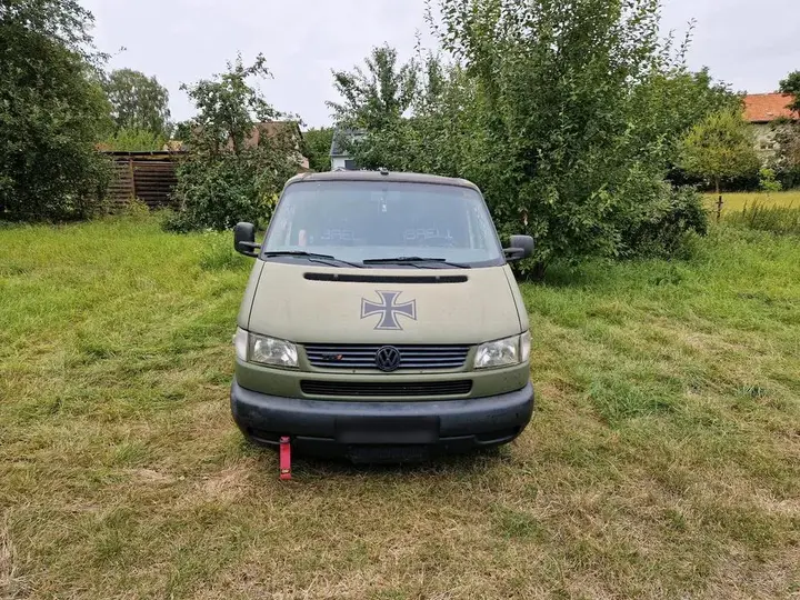 Volkswagen Bus Transporter
