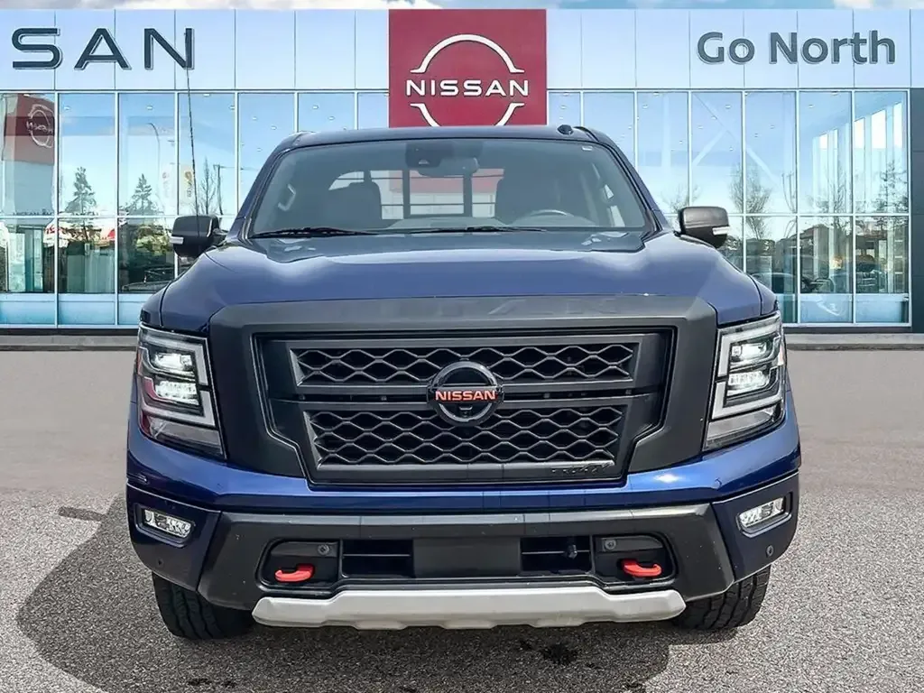Nissan Titan 2021 photo 2