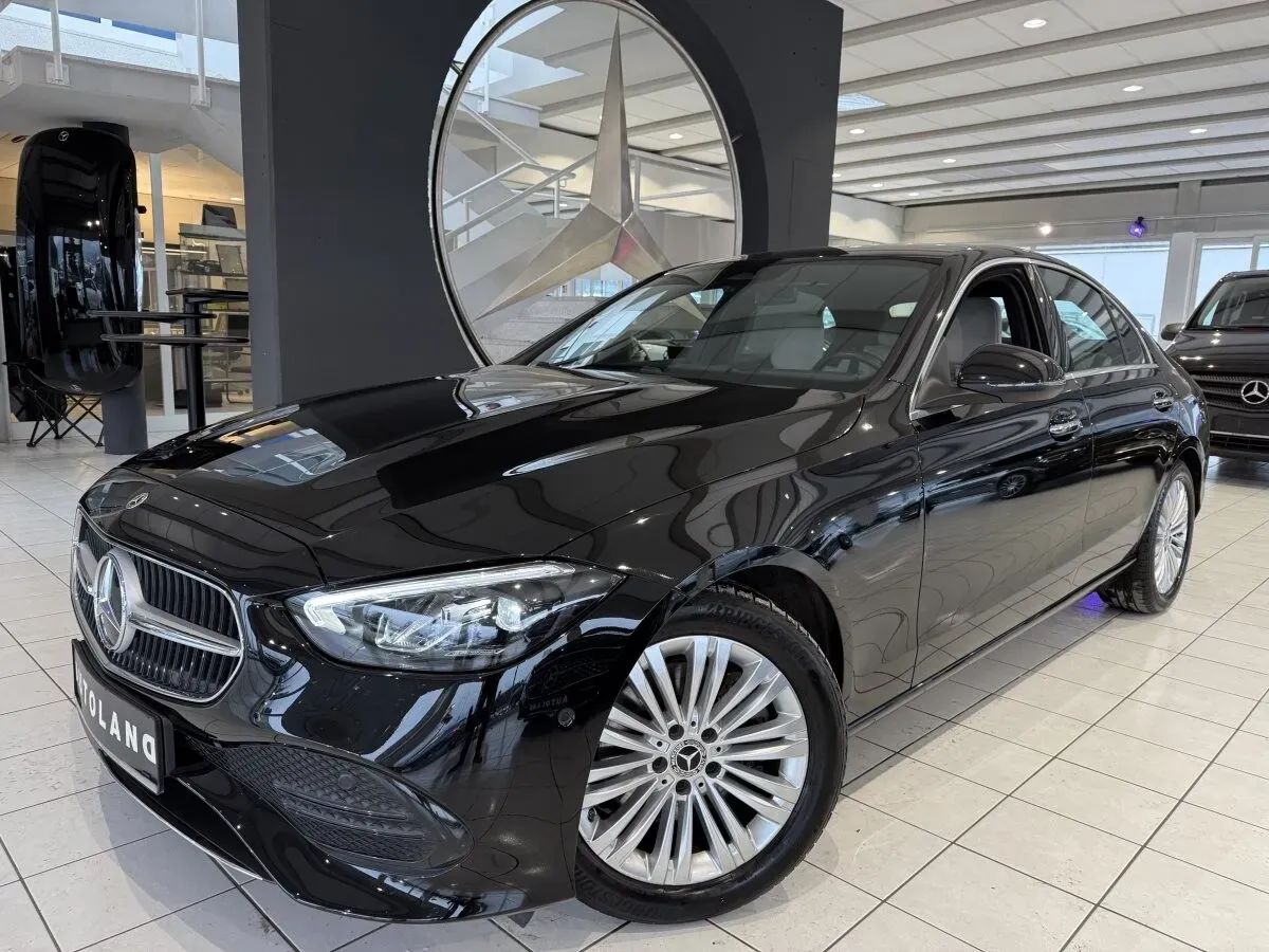 Mercedes-Benz C-Class 2024 photo 2