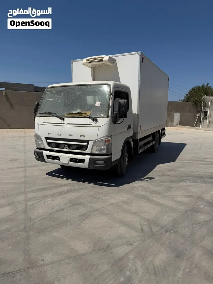 Mitsubishi Fuso Canter 2026 photo 3